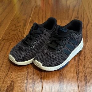 Adidas Kids' Black and Gray Patterned Sneakers